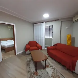 κάντε κράτηση εδώ